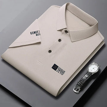 Nova Camisa Masculina Casual de Manga Curta com Distintivo